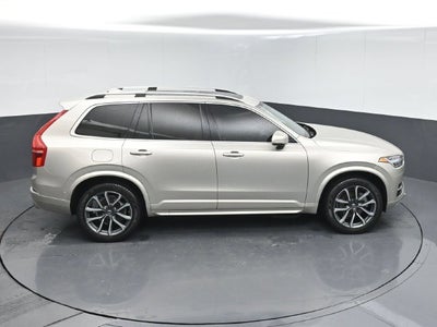 2018 Volvo XC90 T6 Momentum