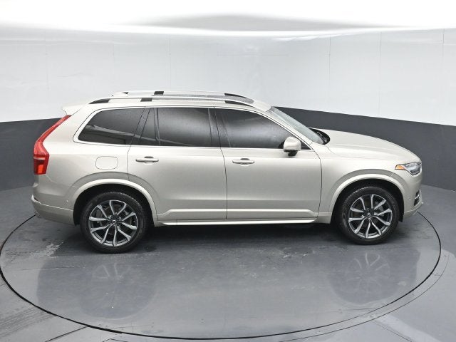 2018 Volvo XC90 T6 Momentum