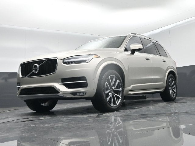 2018 Volvo XC90 T6 Momentum