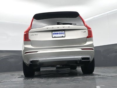 2018 Volvo XC90 T6 Momentum
