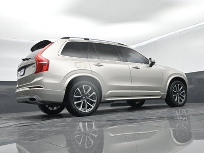 2018 Volvo XC90 T6 Momentum