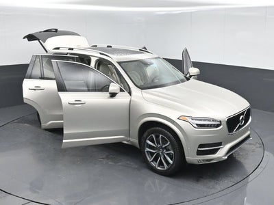 2018 Volvo XC90 T6 Momentum