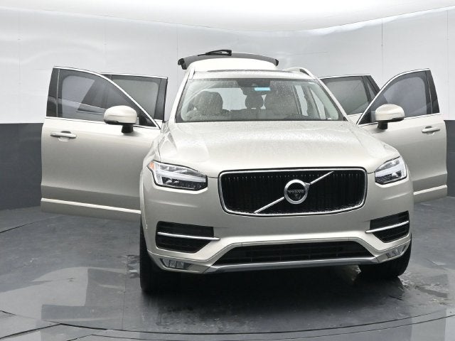 2018 Volvo XC90 T6 Momentum