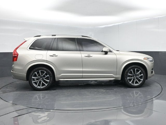 2018 Volvo XC90 T6 Momentum