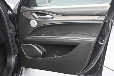 2023 Alfa Romeo Stelvio Ti AWD