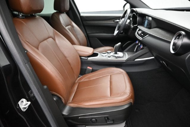 2023 Alfa Romeo Stelvio Ti AWD