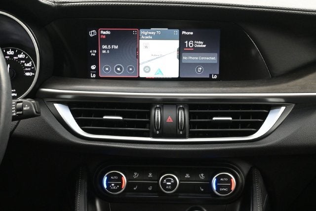 2023 Alfa Romeo Stelvio Ti AWD