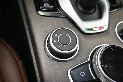 2023 Alfa Romeo Stelvio Ti AWD