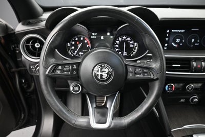 2023 Alfa Romeo Stelvio Ti AWD