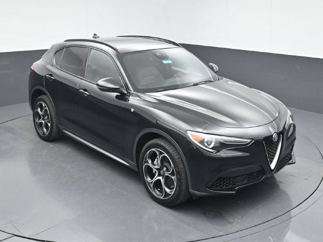 2023 Alfa Romeo Stelvio Ti AWD