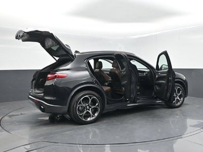 2023 Alfa Romeo Stelvio Ti AWD