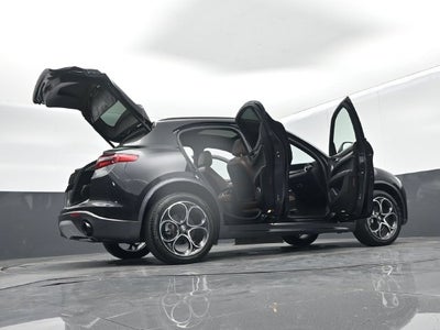 2023 Alfa Romeo Stelvio Ti AWD