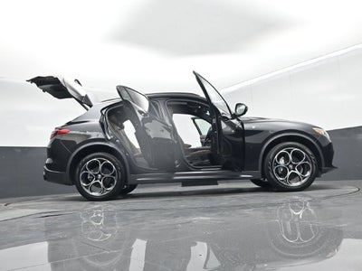 2023 Alfa Romeo Stelvio Ti AWD