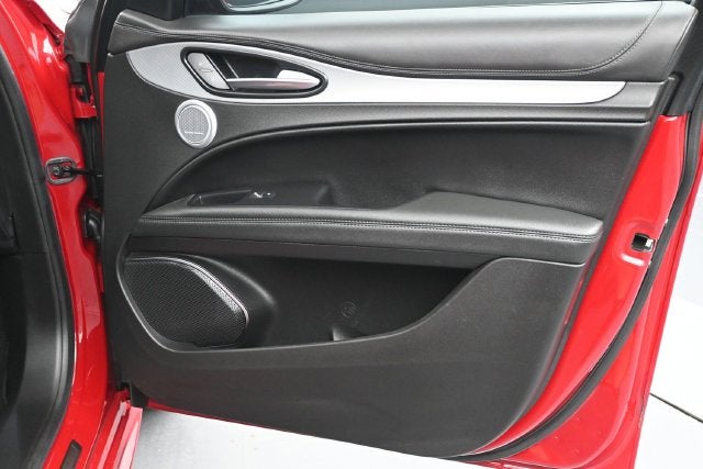 2023 Alfa Romeo Stelvio Veloce AWD