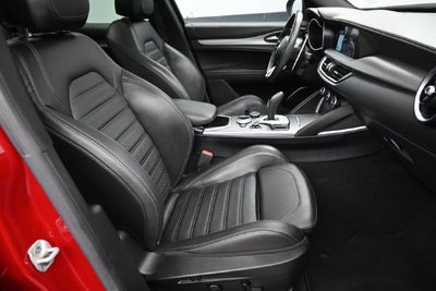 2023 Alfa Romeo Stelvio Veloce AWD
