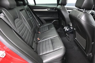 2023 Alfa Romeo Stelvio Veloce AWD