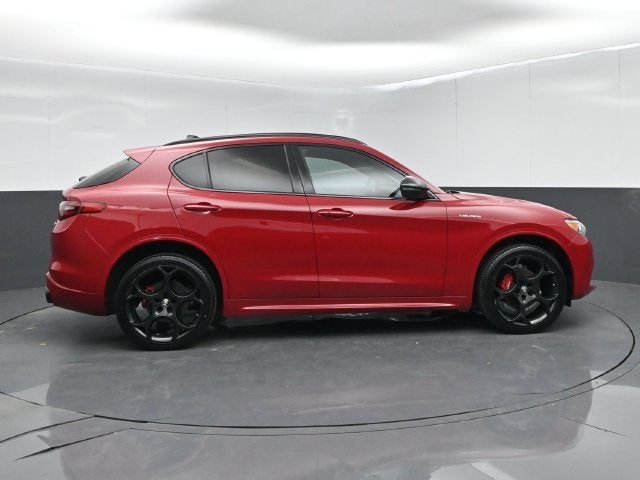 2023 Alfa Romeo Stelvio Veloce AWD
